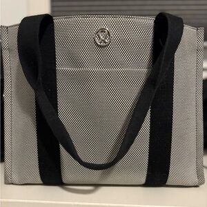 Lululemon Two Tone Canvas Tote Bag 10L